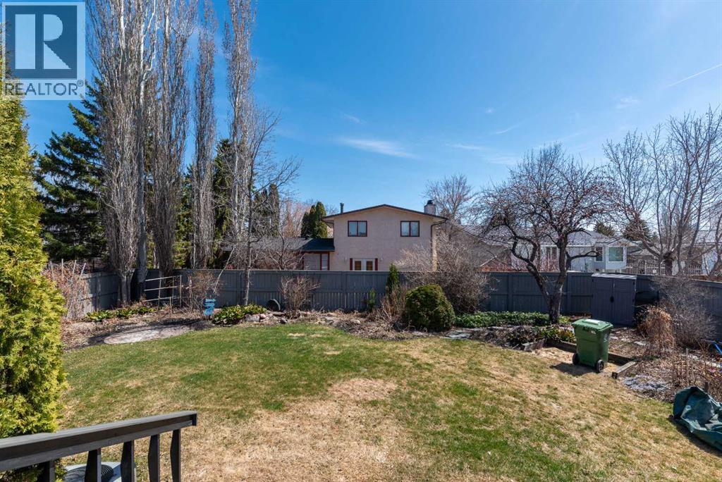3003 51B Avenue — photo 42