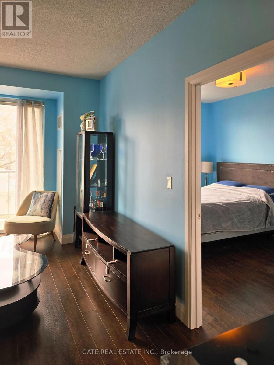 #530 22 EAST HAVEN DRIVE SW - 11