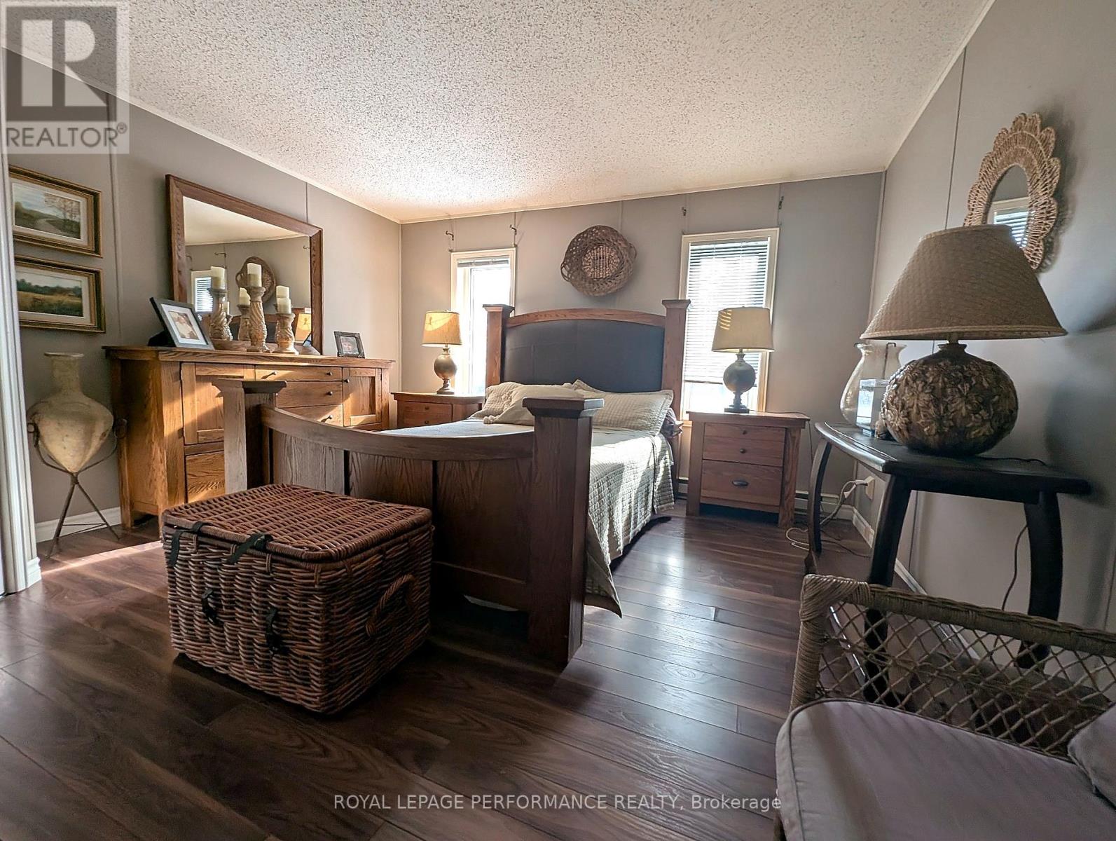 3897 CHRISTINE STREET - 19