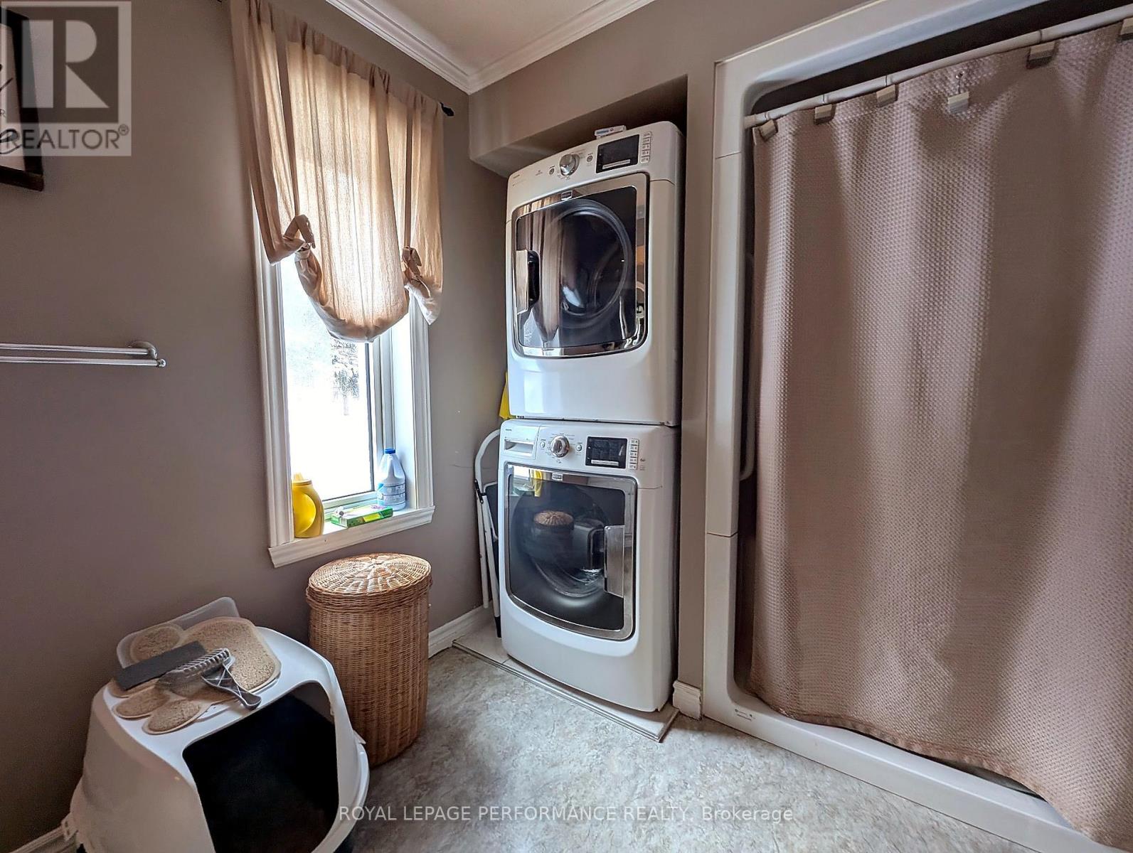 3897 CHRISTINE STREET - 16