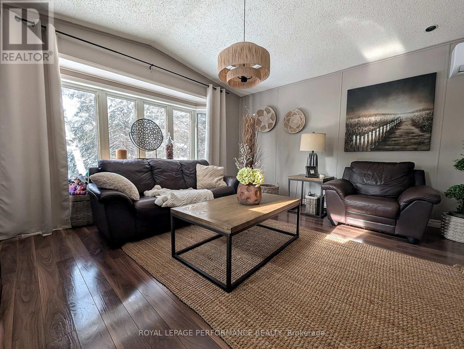 3897 CHRISTINE STREET - 6