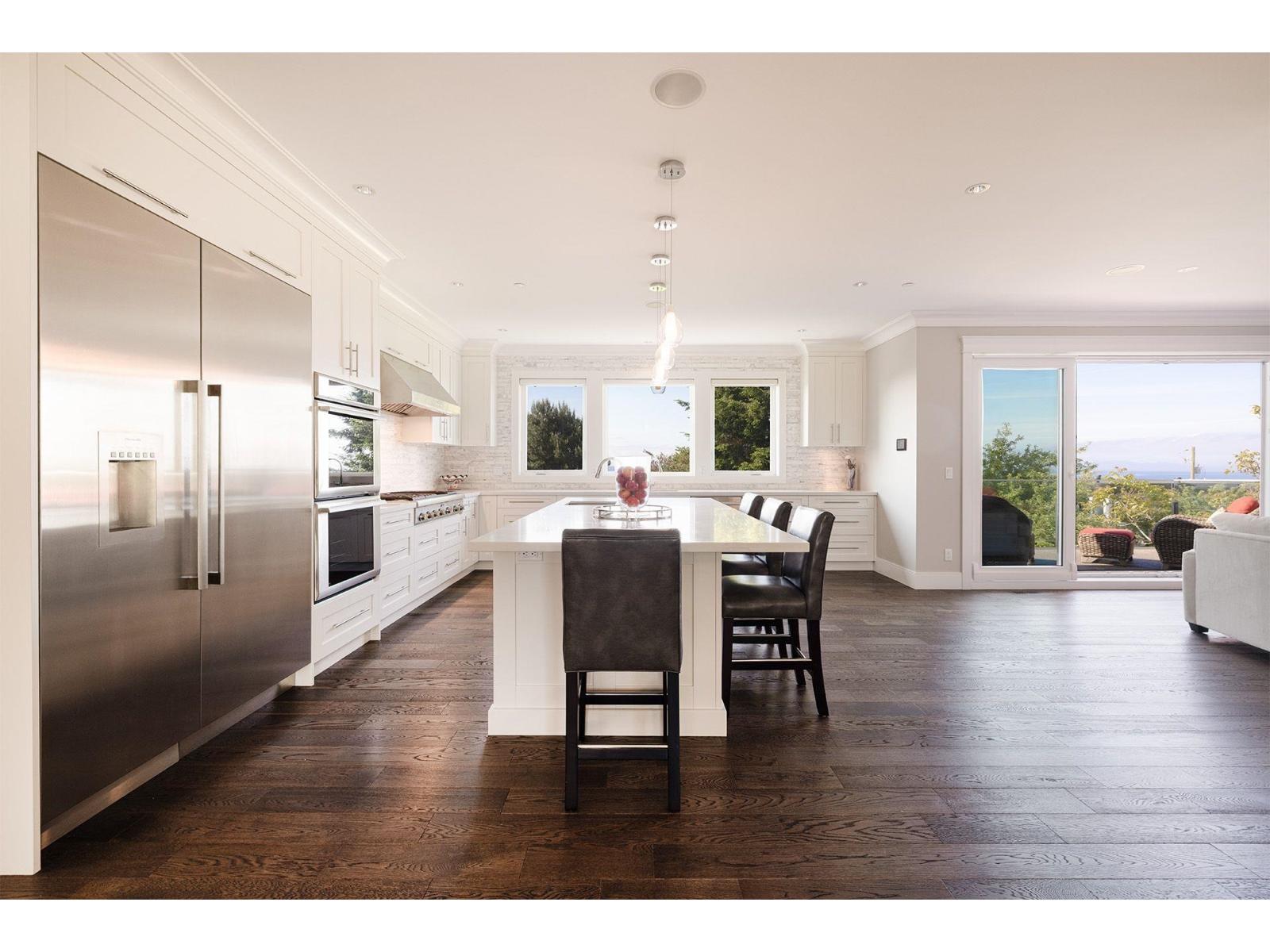 14378 BLACKBURN AVENUE, White Rock