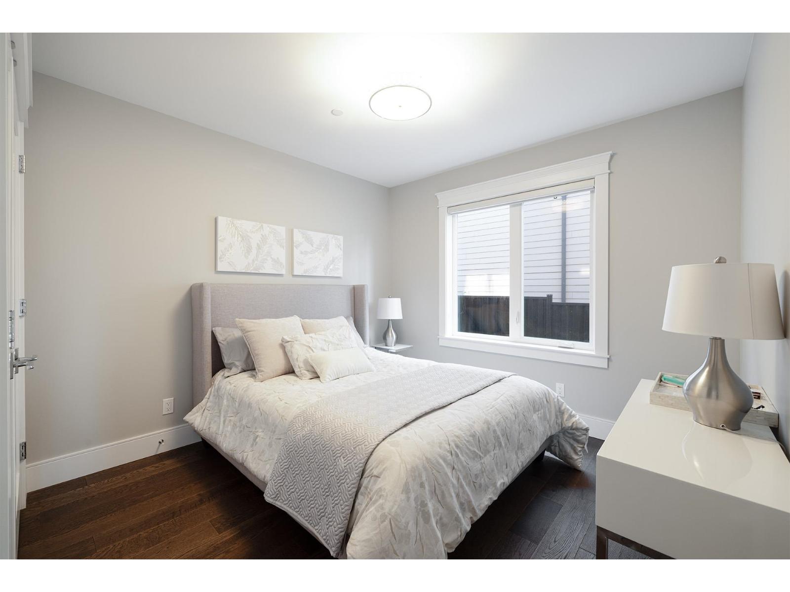 14378 BLACKBURN AVENUE, White Rock