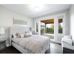 14378 Blackburn Avenue, White Rock, BC V4B3A1 Photo 6