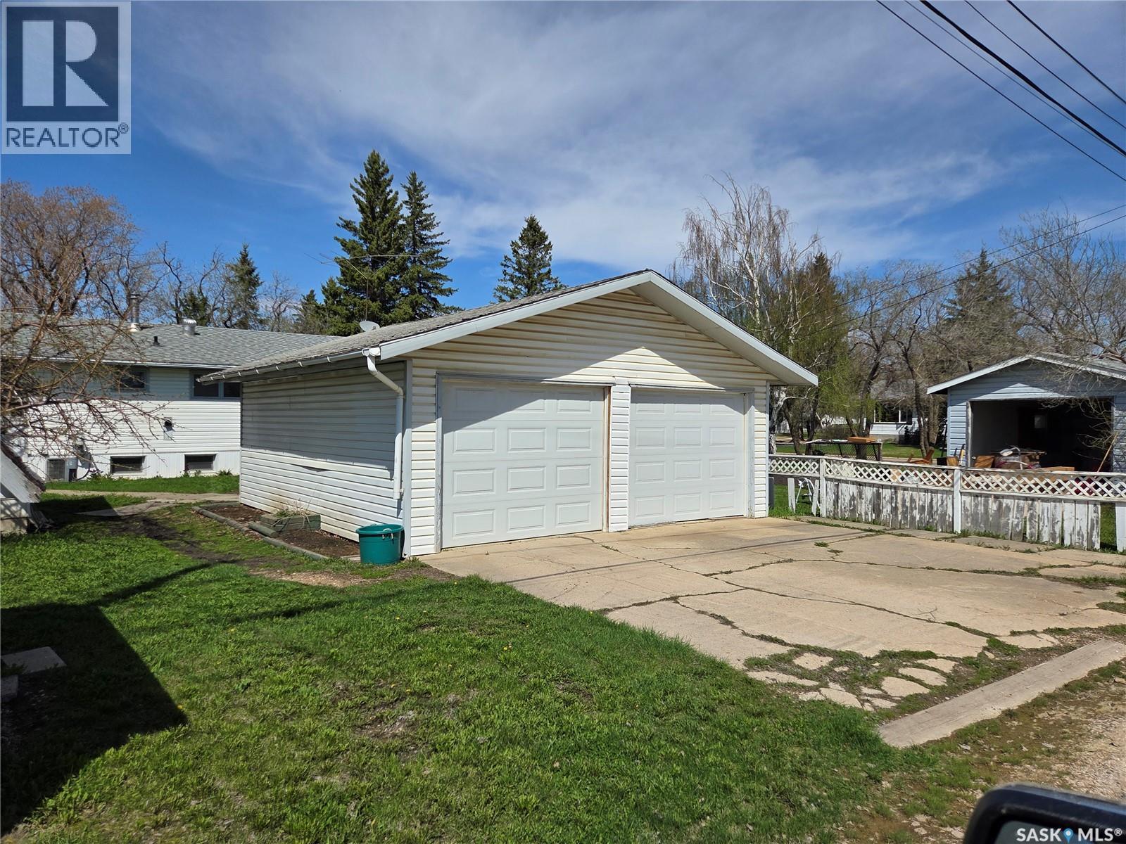 718 98th AVENUE - 2