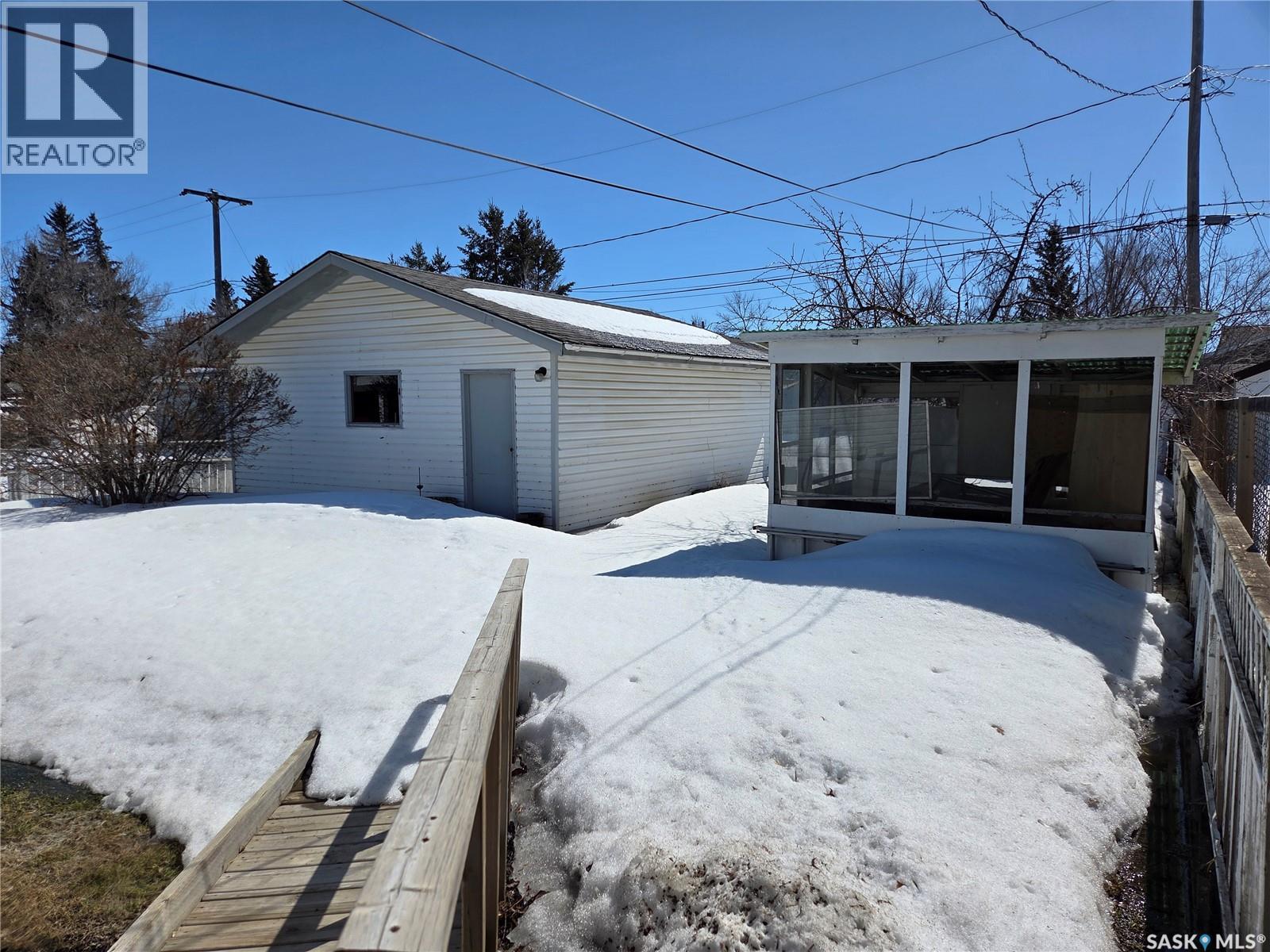 718 98th AVENUE - 20
