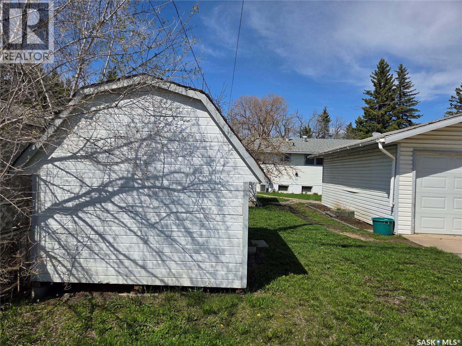 718 98th AVENUE - 3