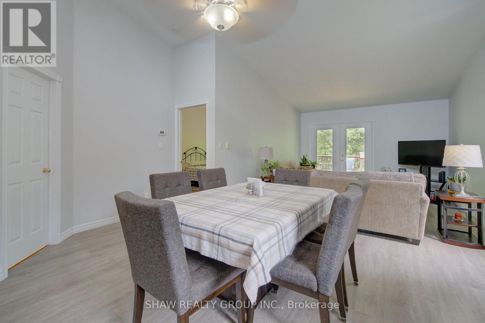 58D HARRIS AVENUE - 17