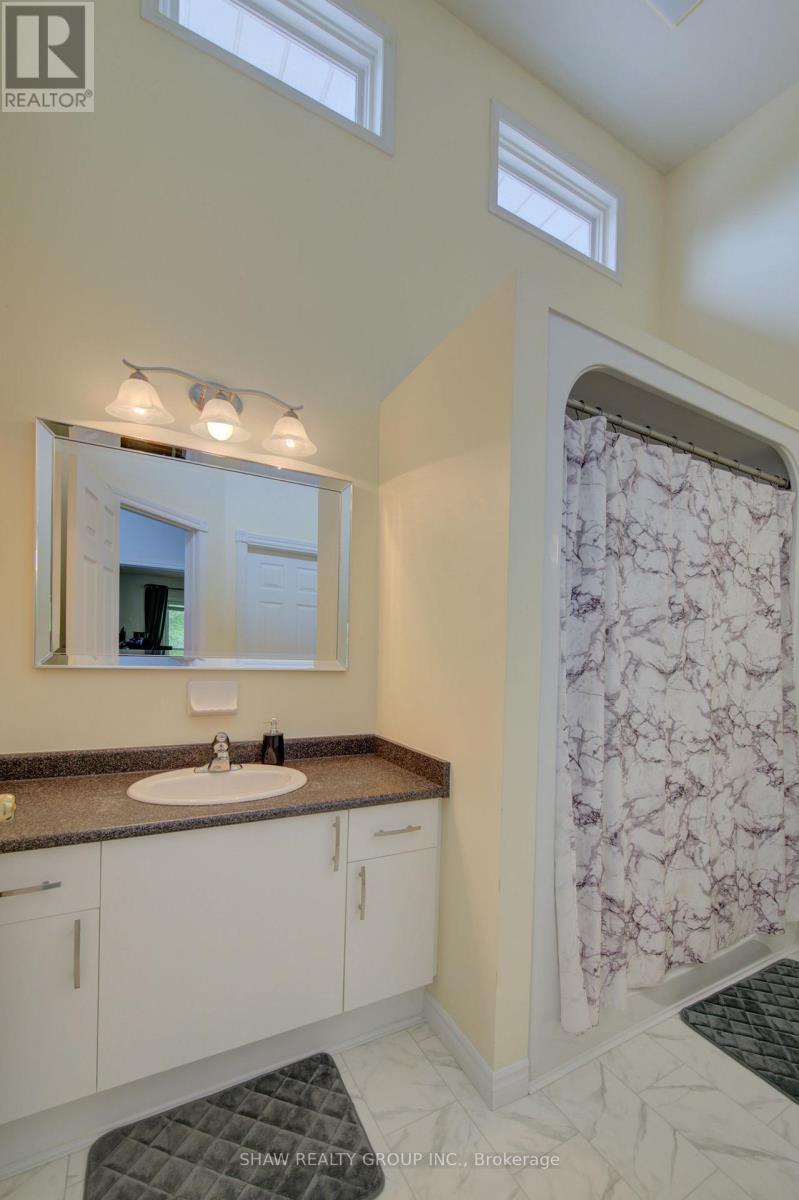 58D HARRIS AVENUE - 19