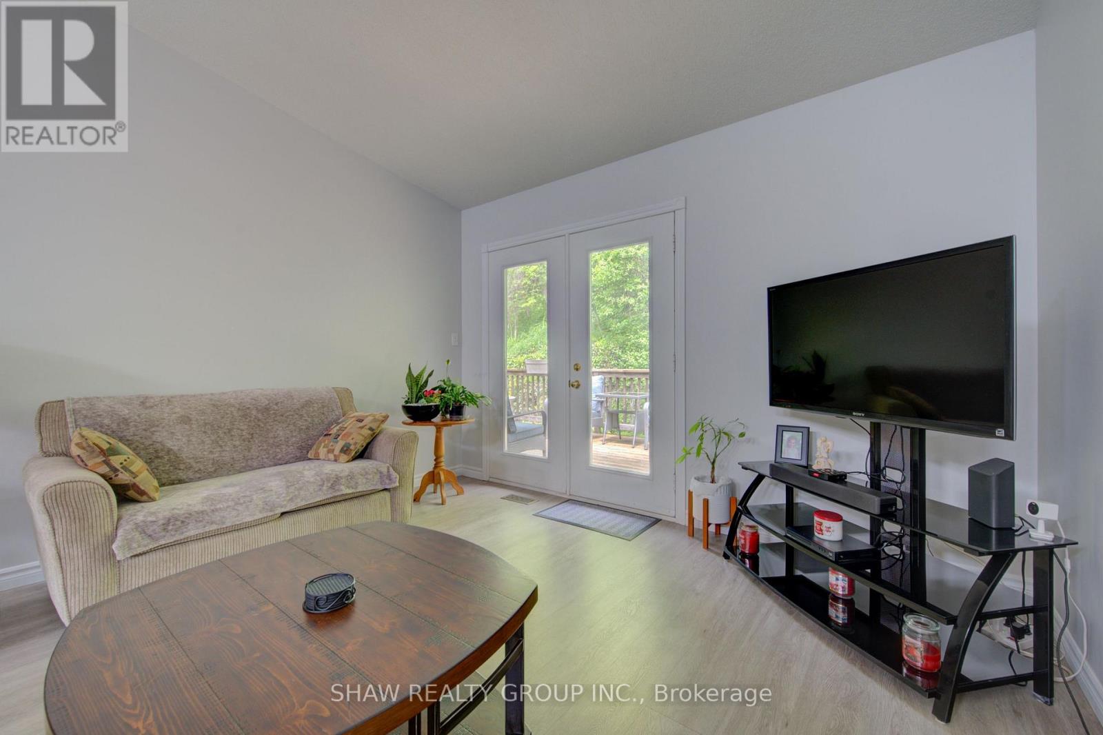 58D HARRIS AVENUE - 24