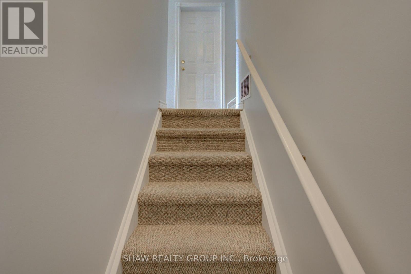 58D HARRIS AVENUE - 27