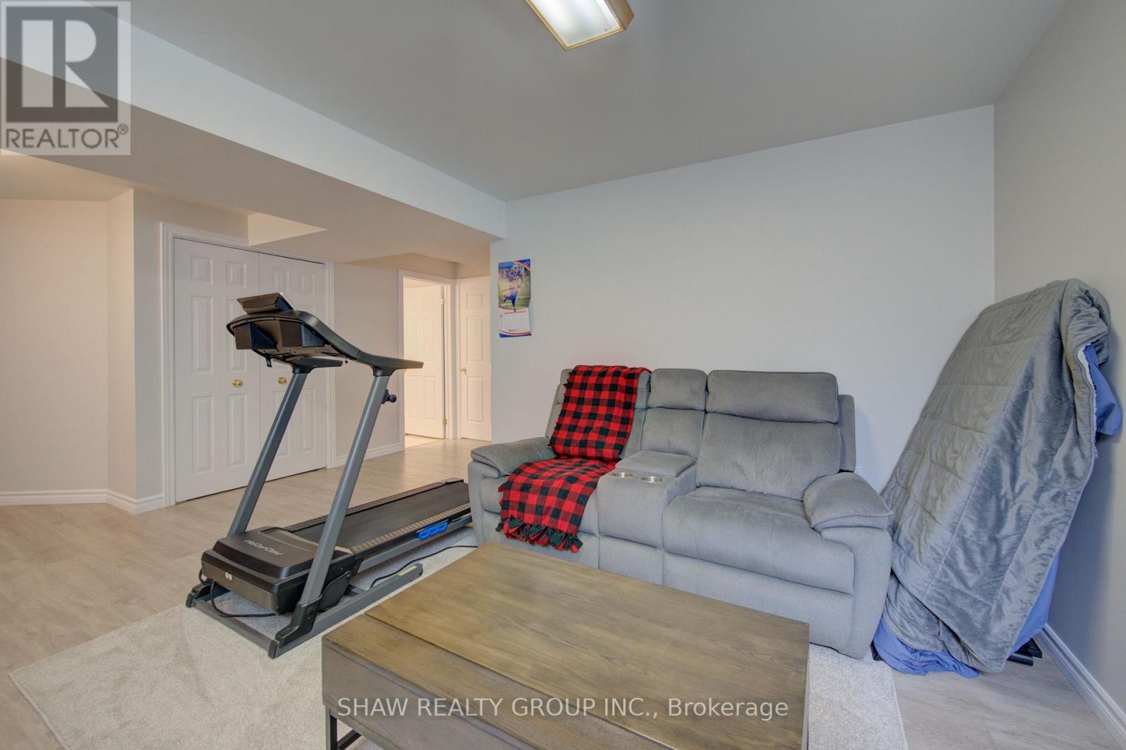 58D HARRIS AVENUE - 30