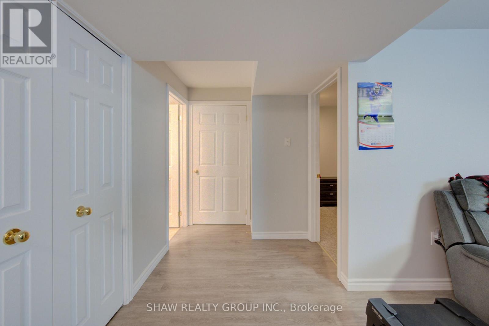 58D HARRIS AVENUE - 32