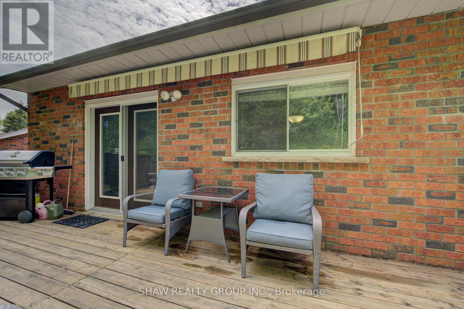 58D HARRIS AVENUE - 42