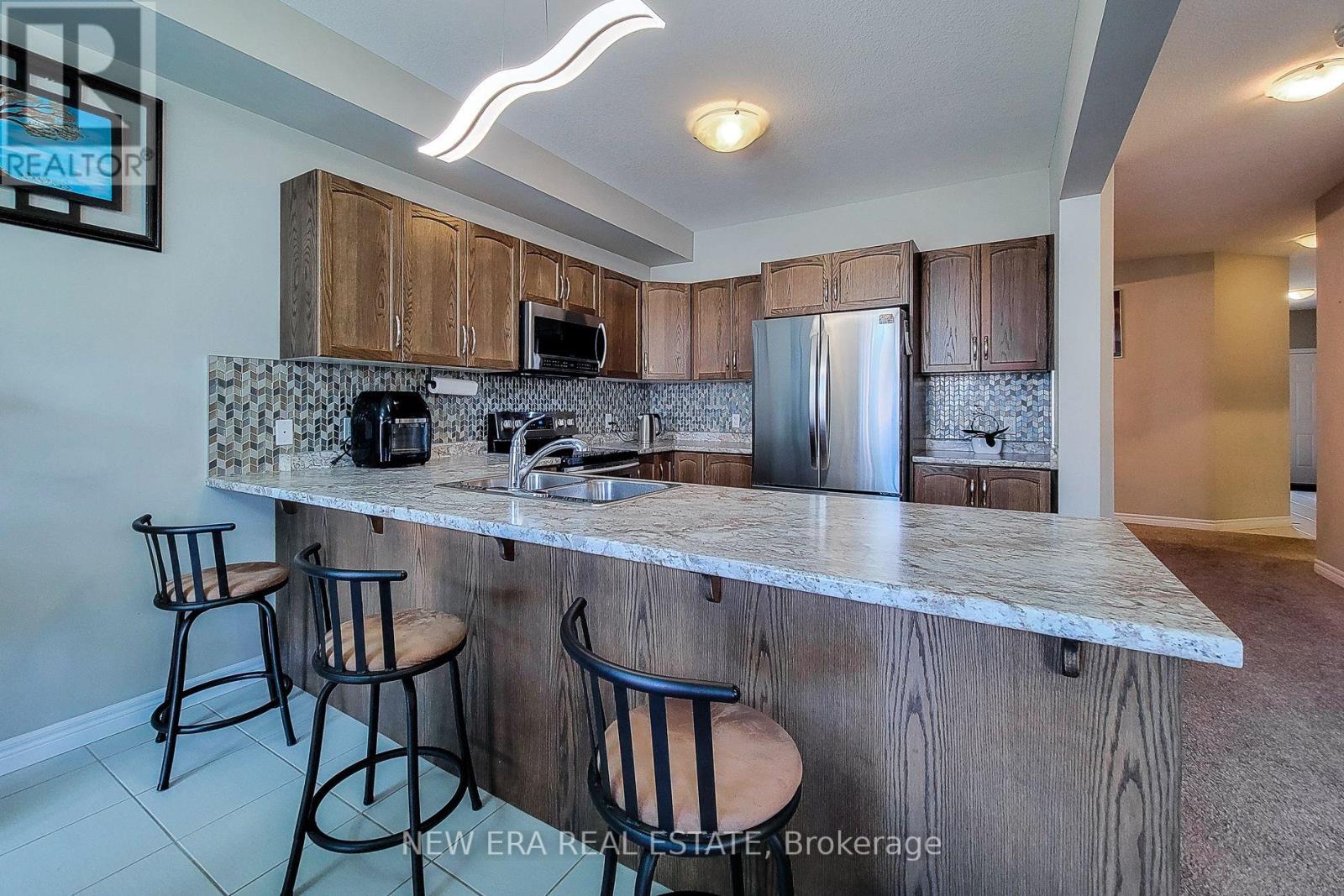 40 FAIRGROUNDS DRIVE - 13
