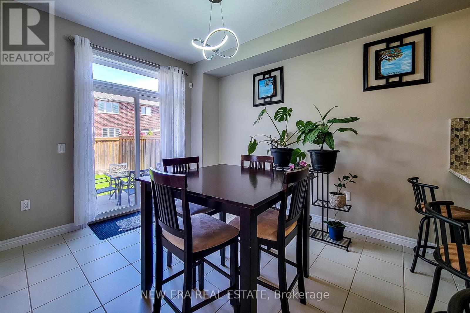 40 FAIRGROUNDS DRIVE - 16