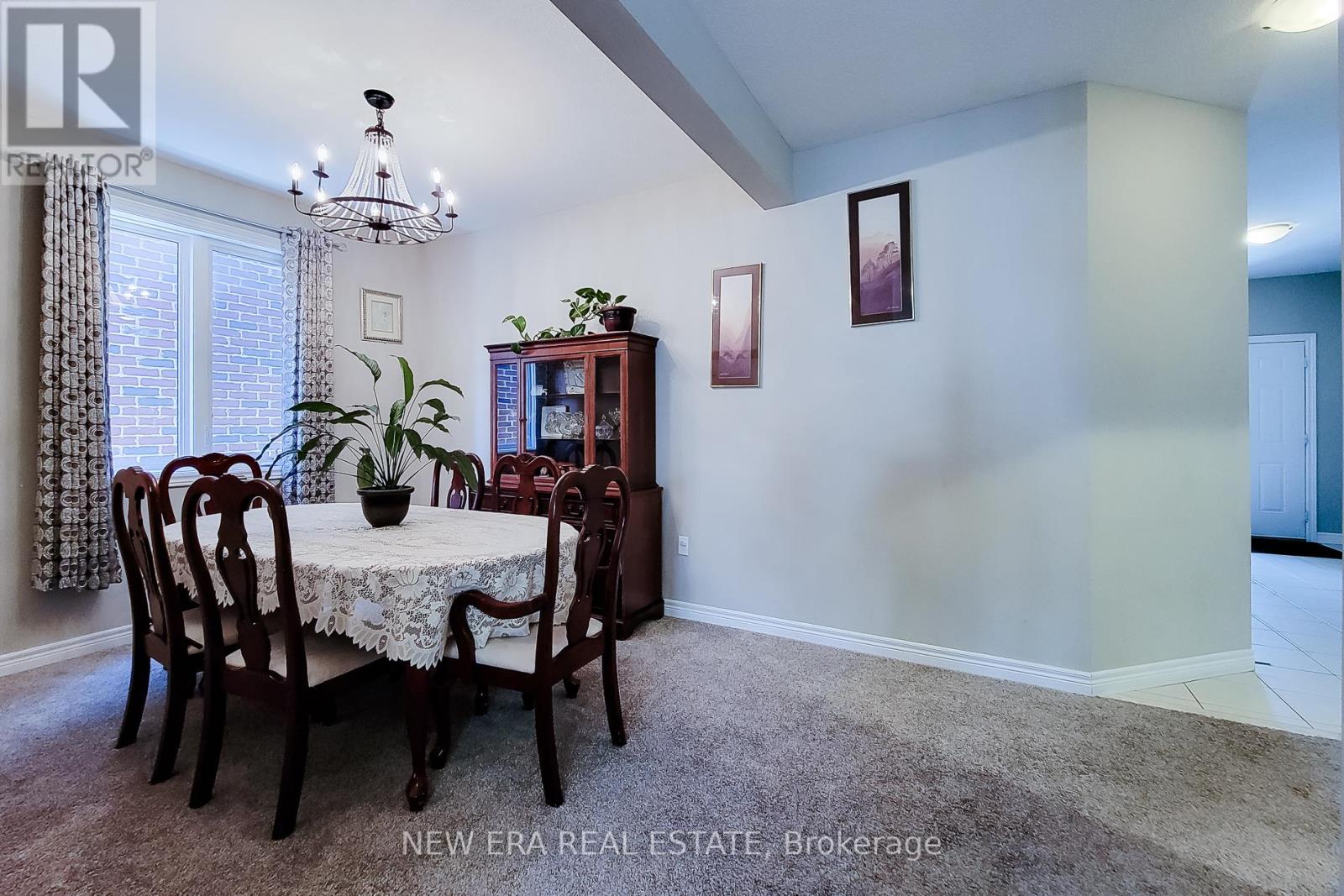40 FAIRGROUNDS DRIVE - 18