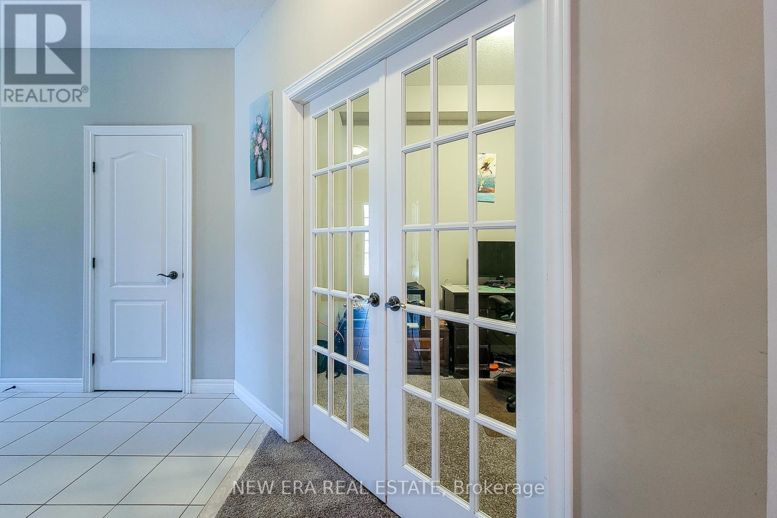 40 FAIRGROUNDS DRIVE - 19