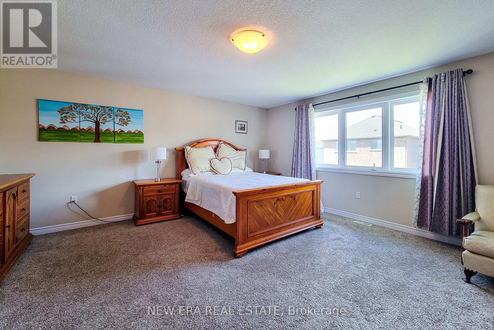 40 FAIRGROUNDS DRIVE - 23