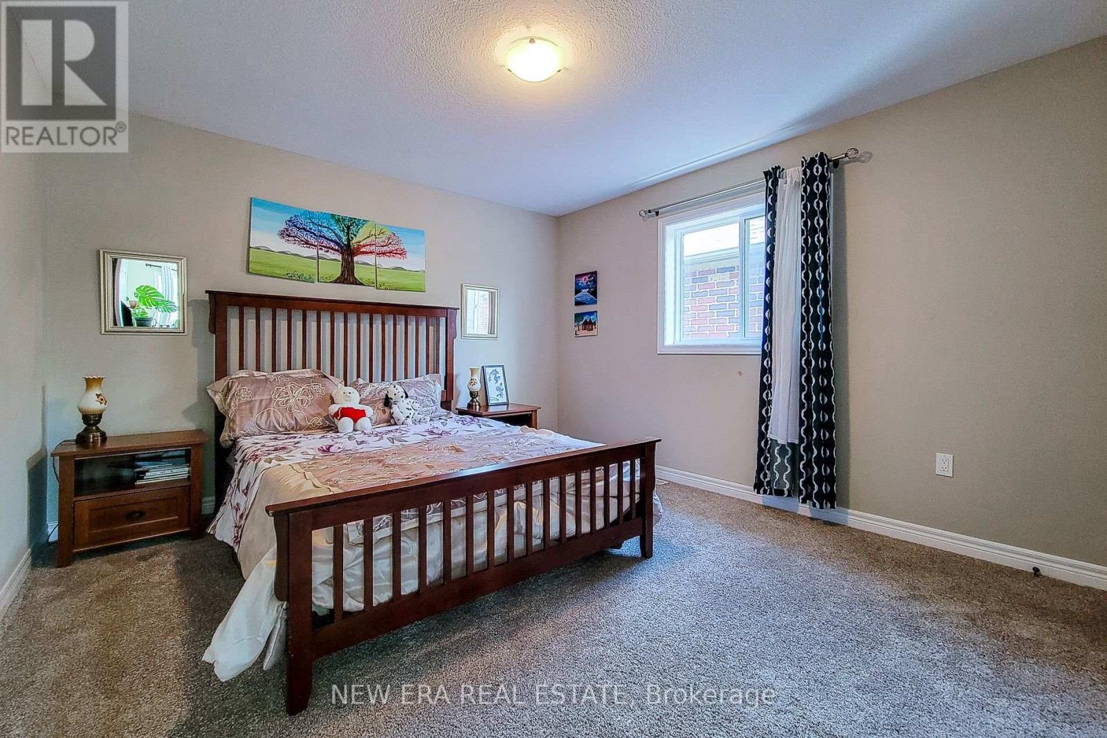 40 FAIRGROUNDS DRIVE - 29