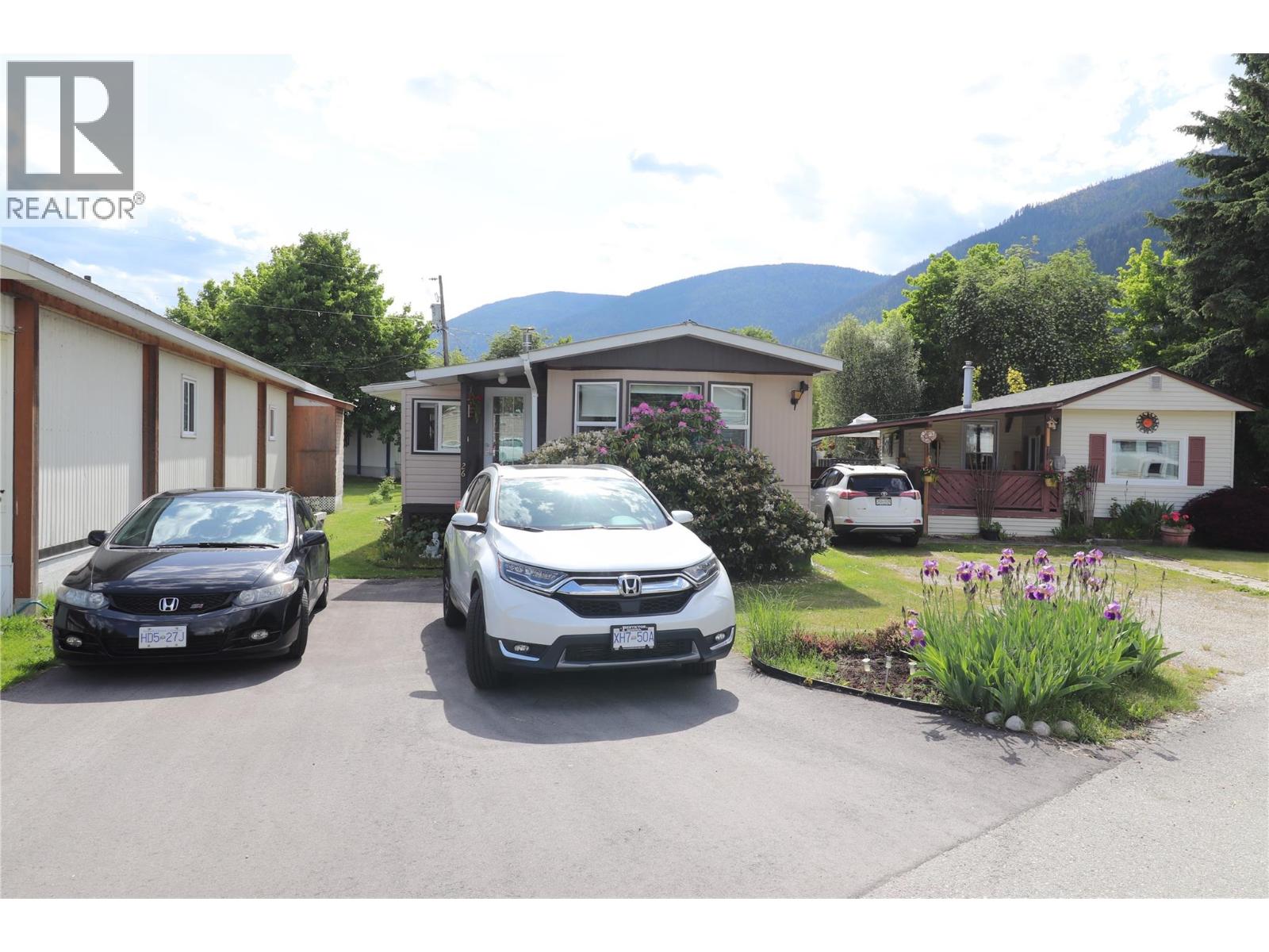 2714 LOWER 6 MILE Road Unit# 26, Nelson
