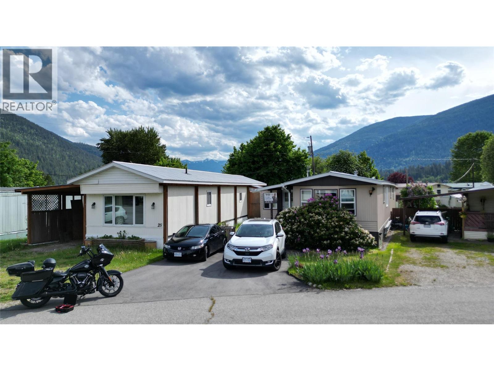 2714 LOWER 6 MILE Road Unit# 26, Nelson