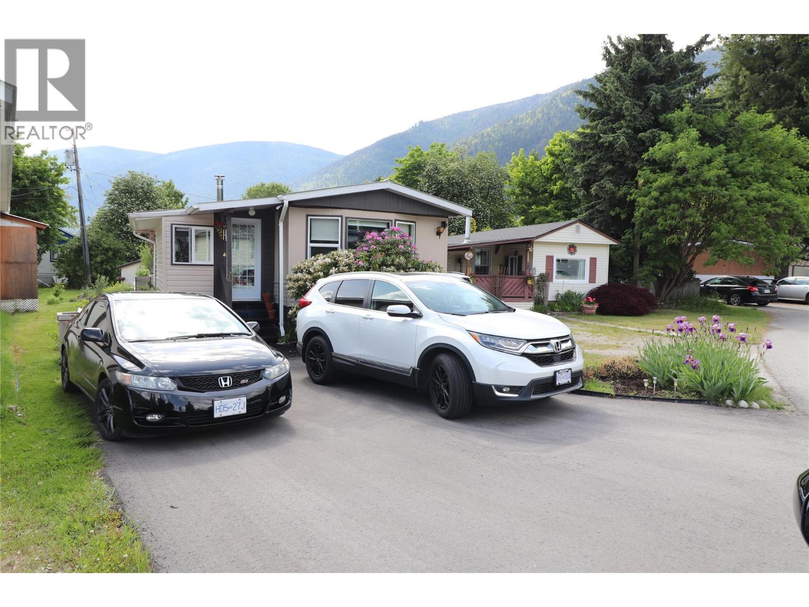 2714 LOWER 6 MILE Road Unit# 26, Nelson