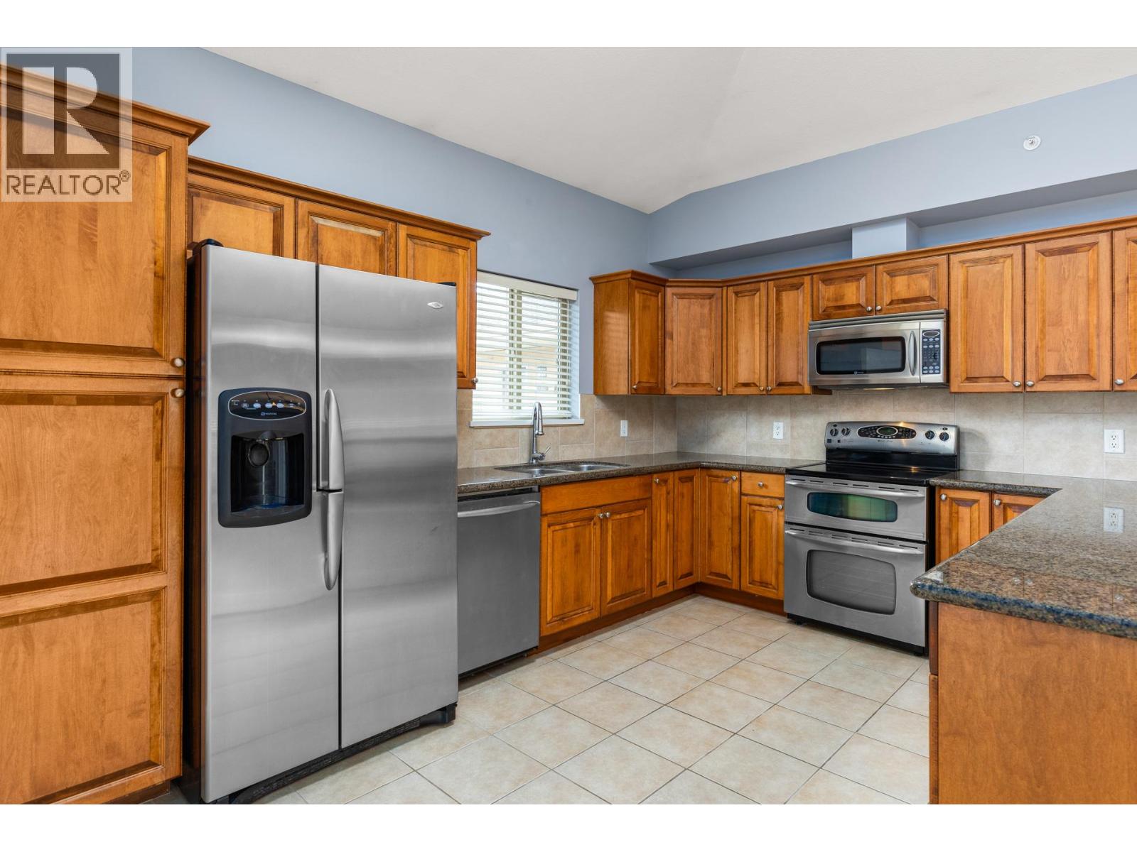 #335 3996 Beach Avenue - 8
