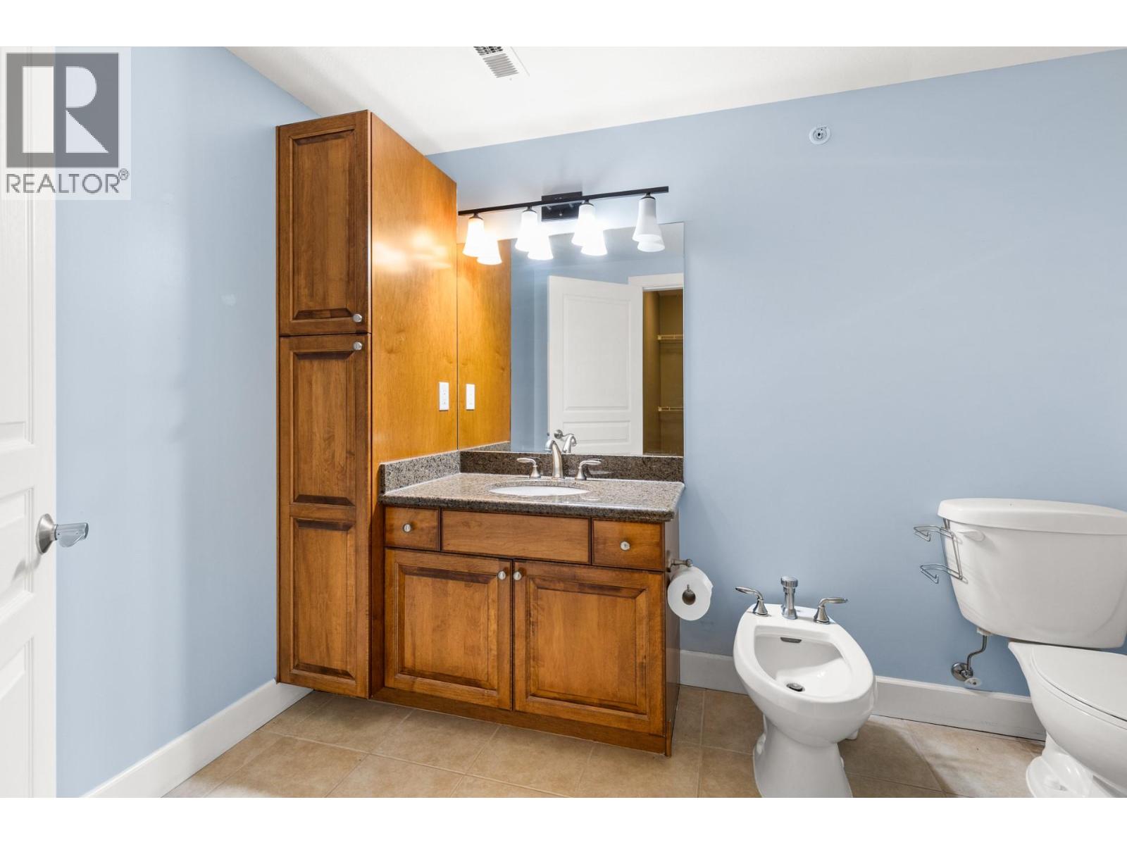 #335 3996 Beach Avenue - 26