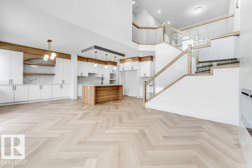 1824 62 AV NE - 16