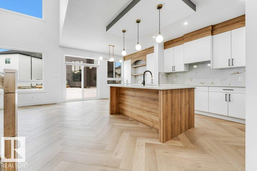 1824 62 AV NE - 5