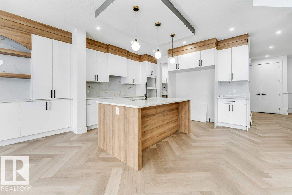 1824 62 AV NE - 7