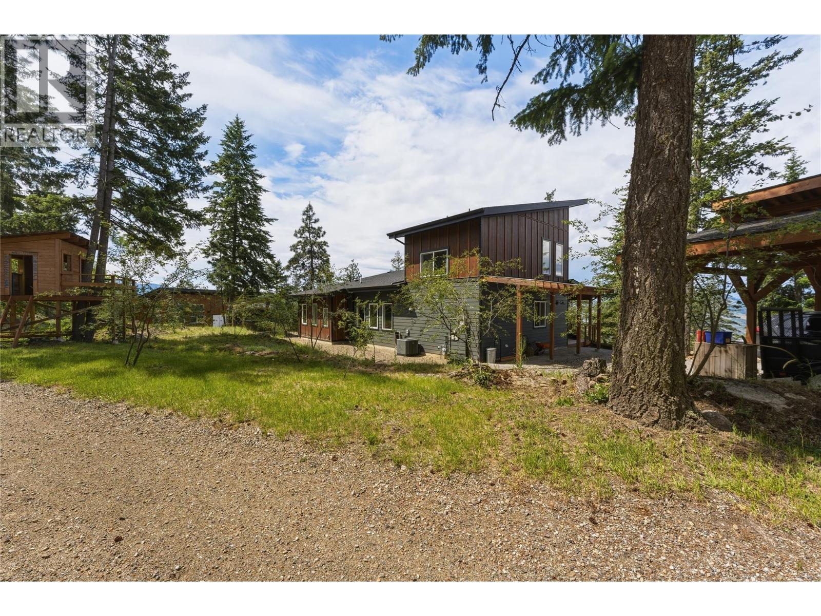 4091 Boss Creek Road, Vernon