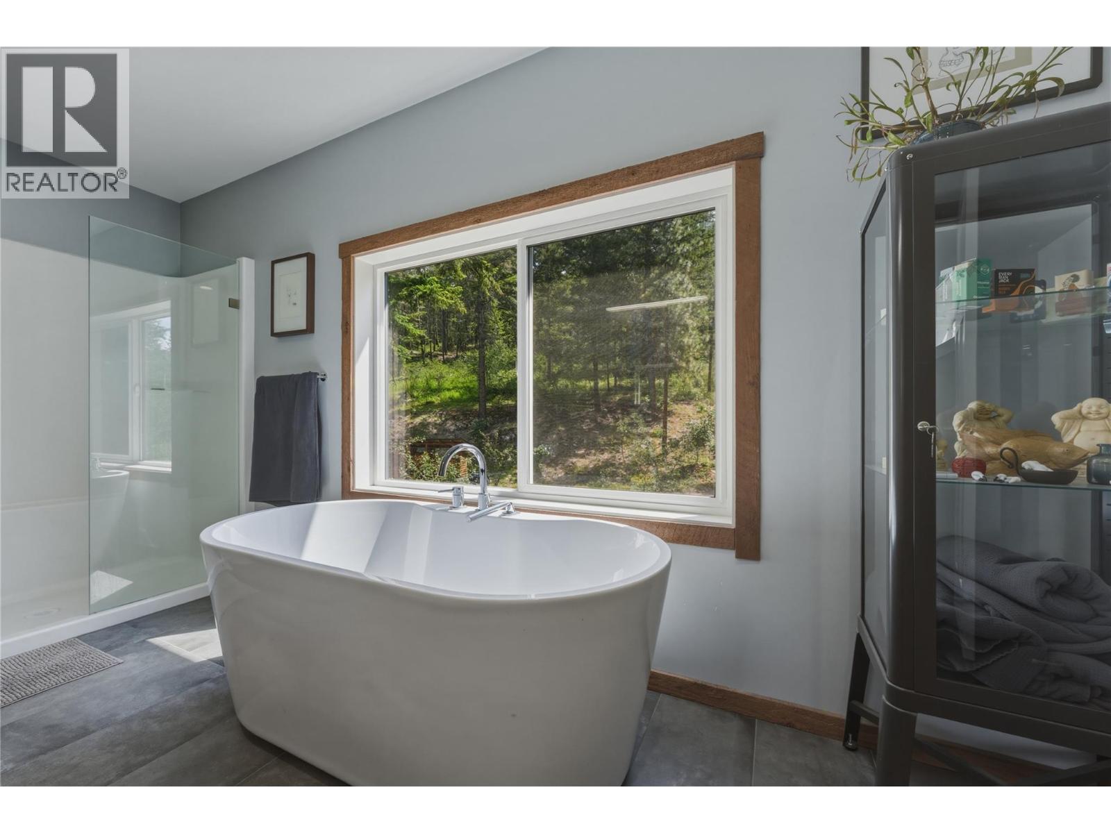 4091 Boss Creek Road, Vernon