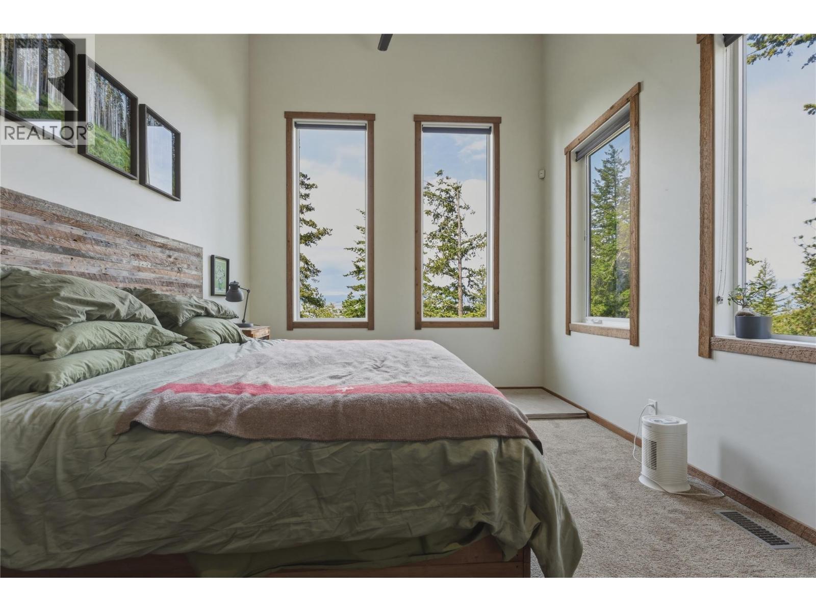 4091 Boss Creek Road, Vernon