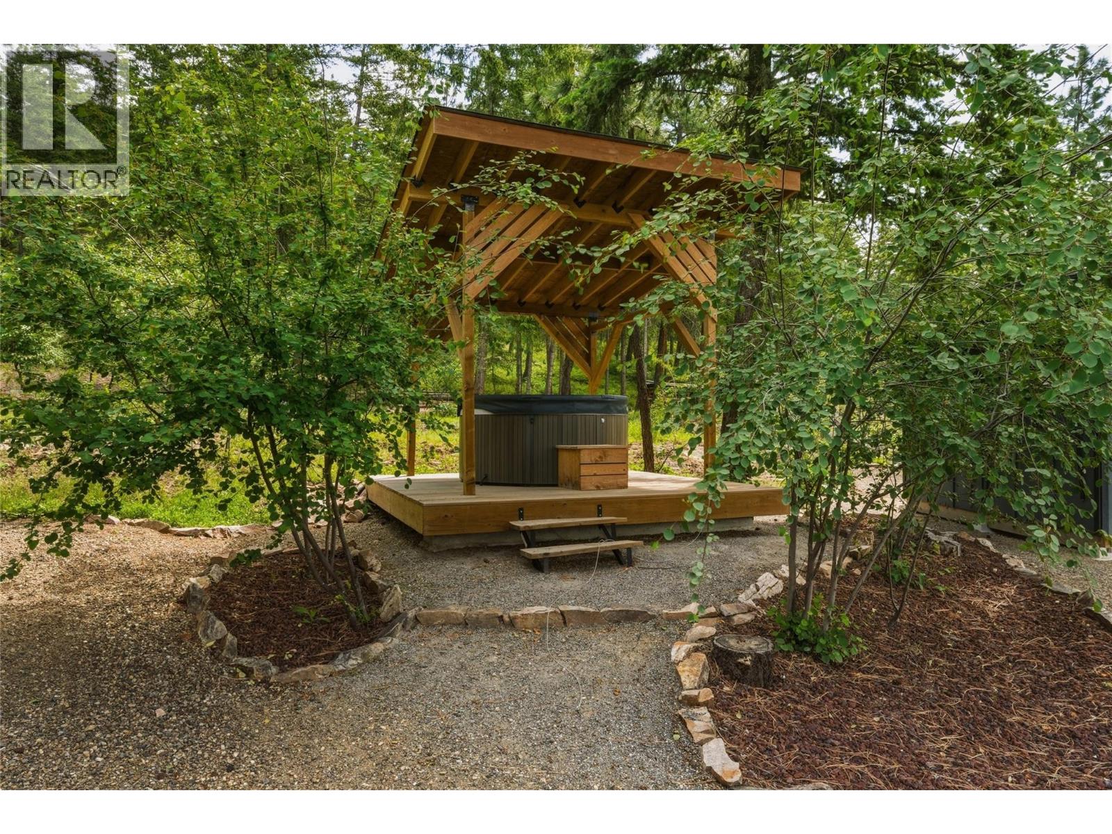 4091 Boss Creek Road, Vernon