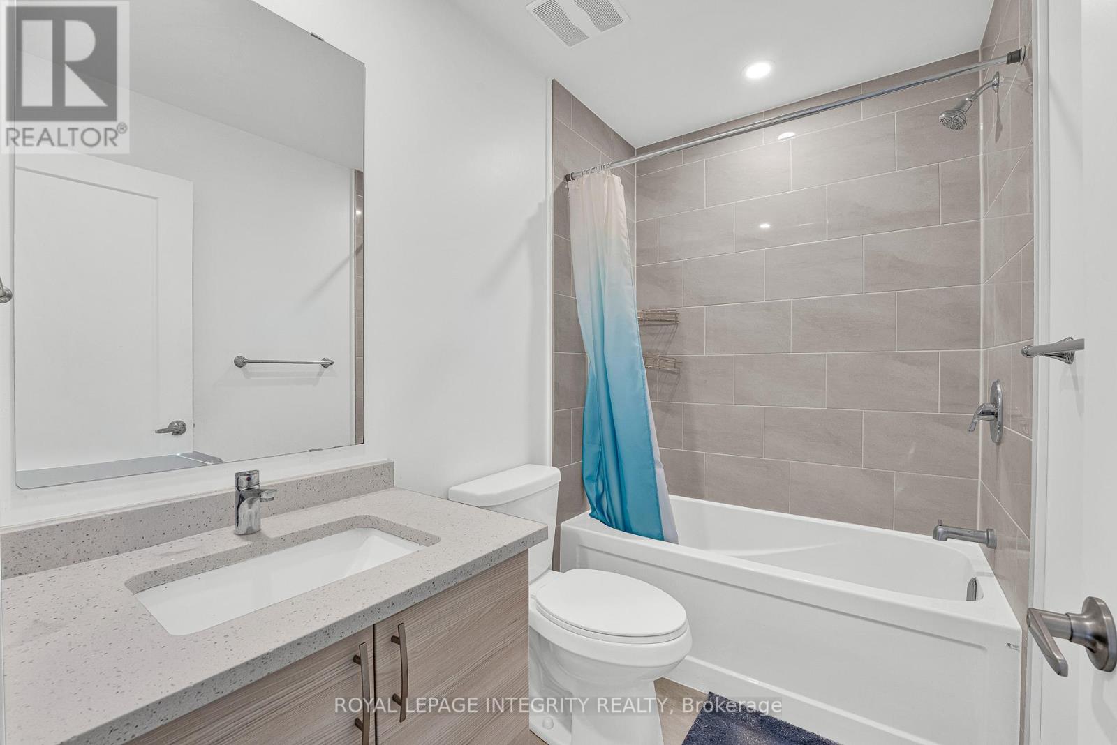 17 Bed, 10 Bath Multi-Family for Sale in Ottawa – 442 SUNNYSIDE AVENUE, Ottawa – MLS# X13172186 - Image 16