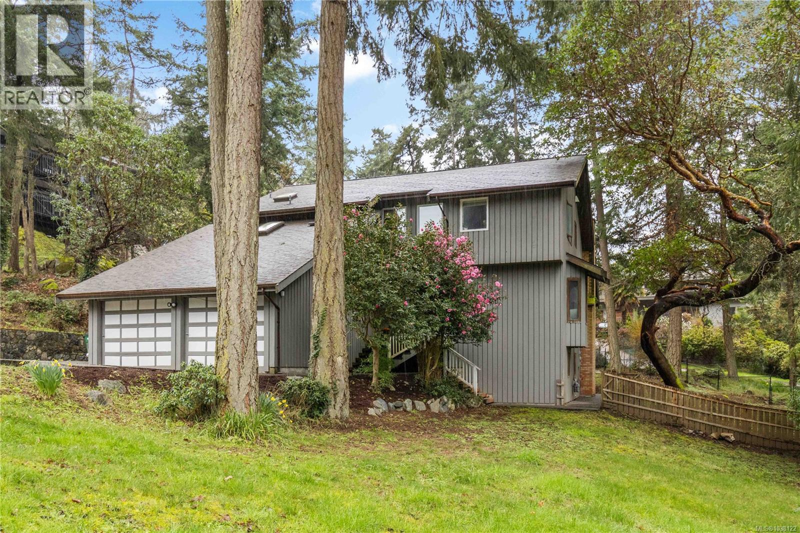  2753 Arbutus Road, Saanich