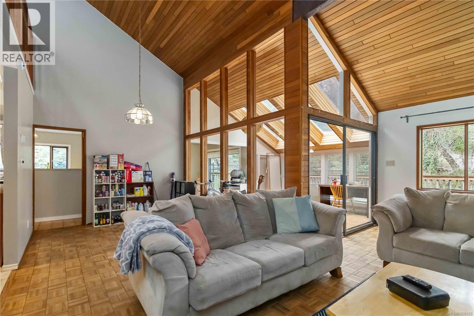  2753 Arbutus Road, Saanich
