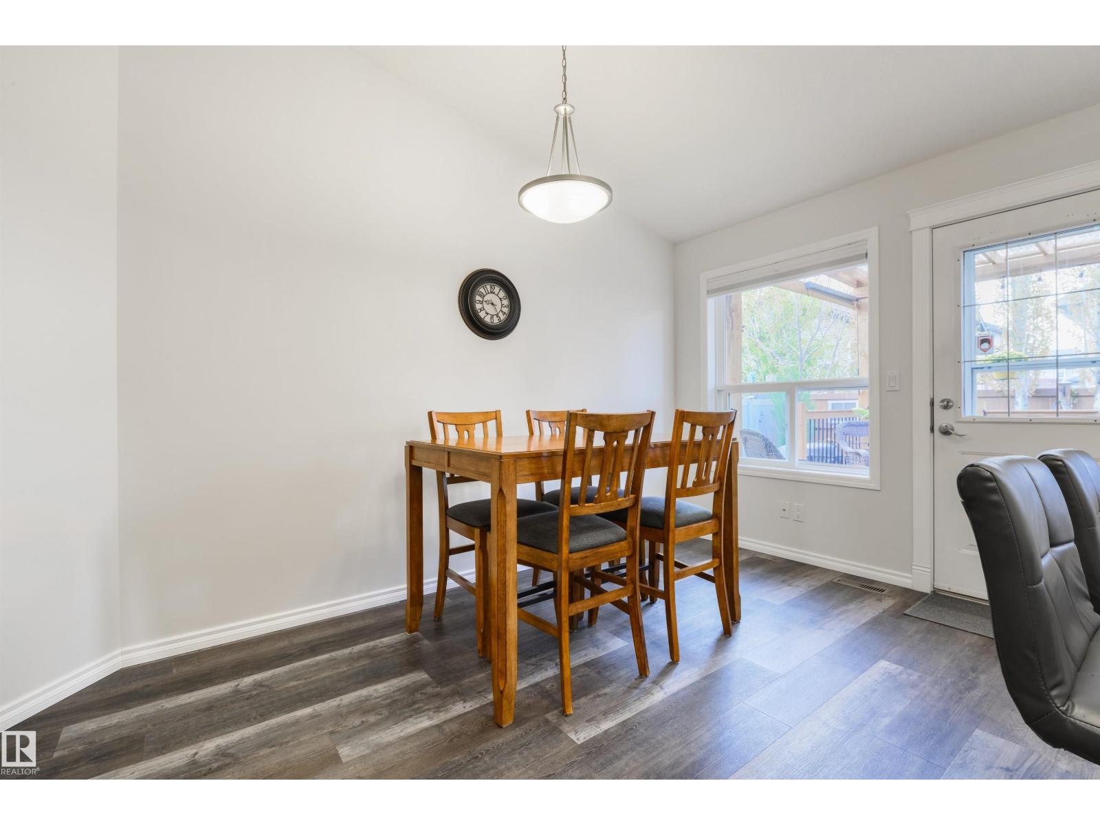 7 HARVARD PL — photo 14