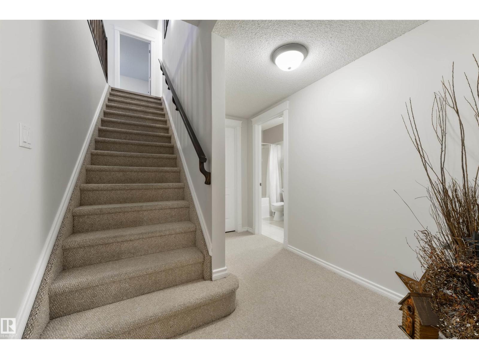 7 HARVARD PL — photo 25