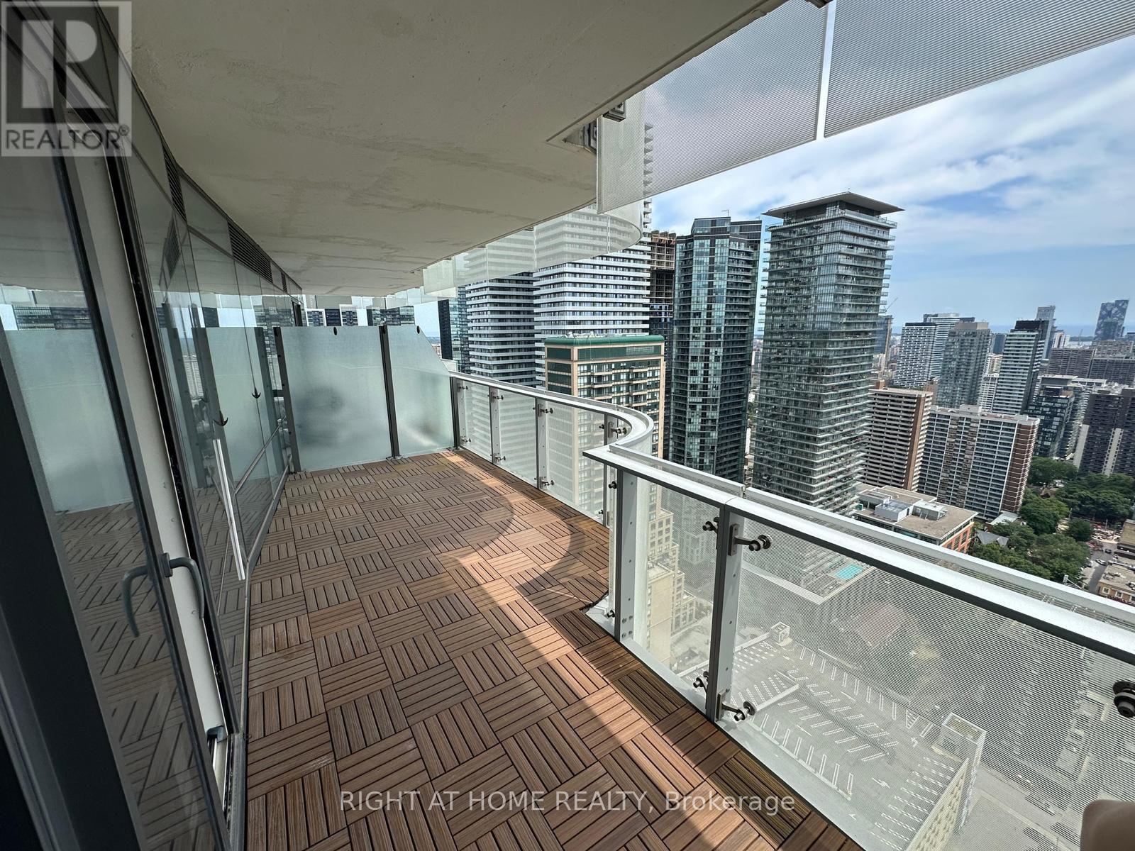 #3205 1 BLOOR STREET E - 12