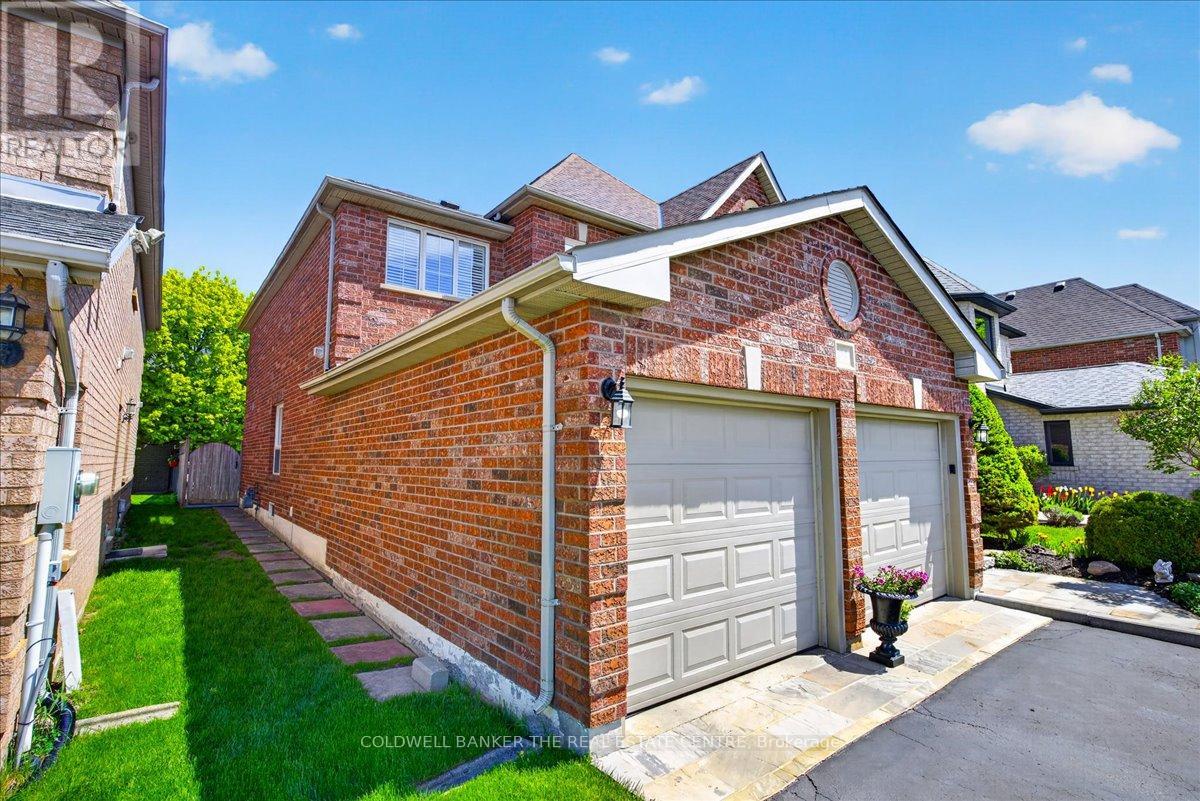 405 SILKEN LAUMANN DRIVE - 36