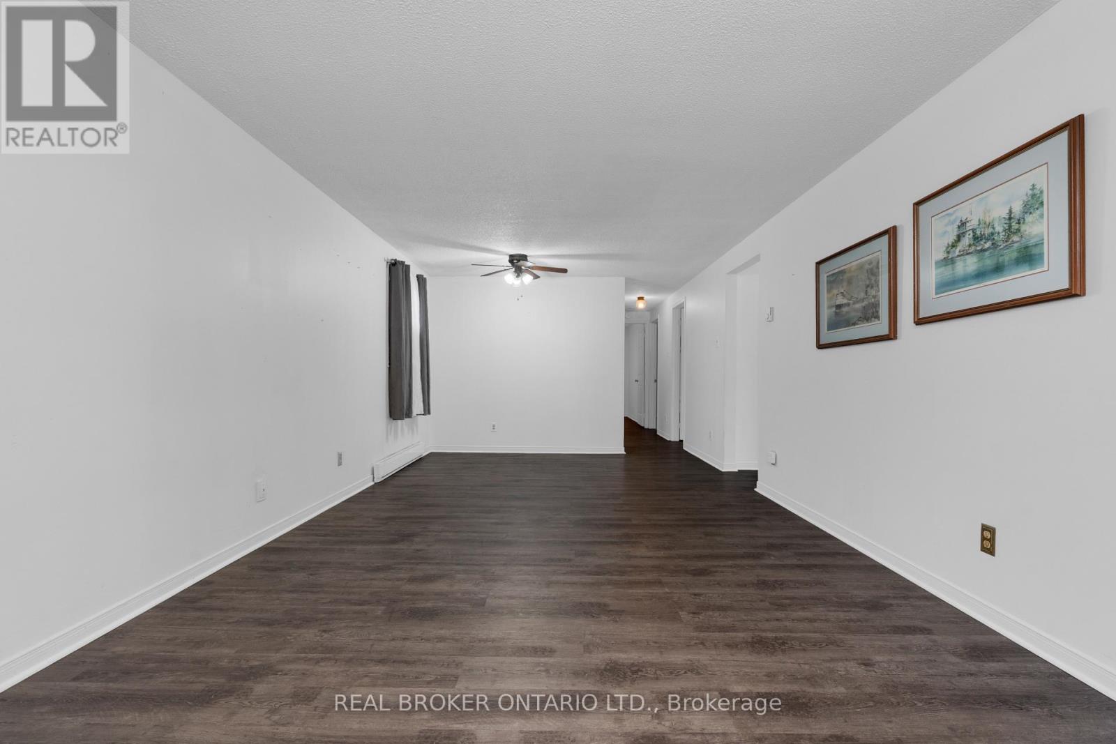 8 MAPLE LEAF TERRACE - 20