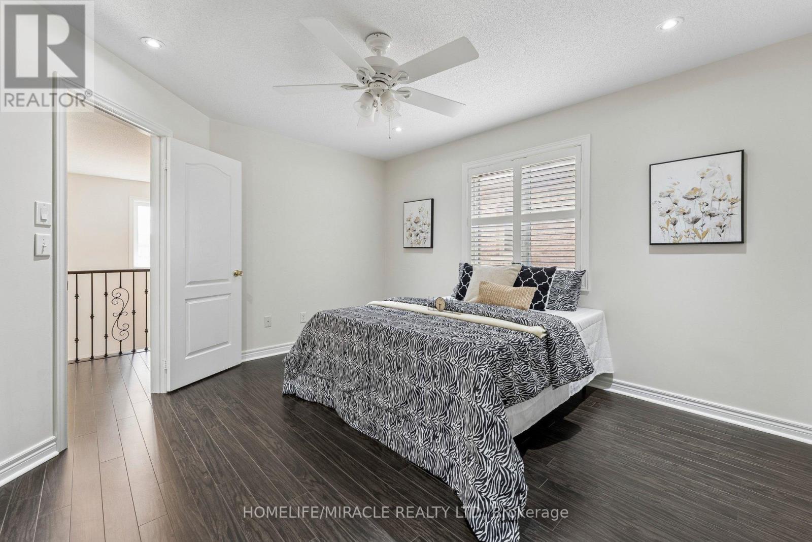 58 DOVEHAVEN CRESCENT - 33