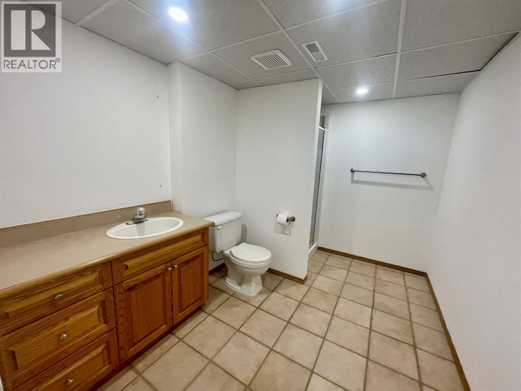 6701 15 Avenue - 43