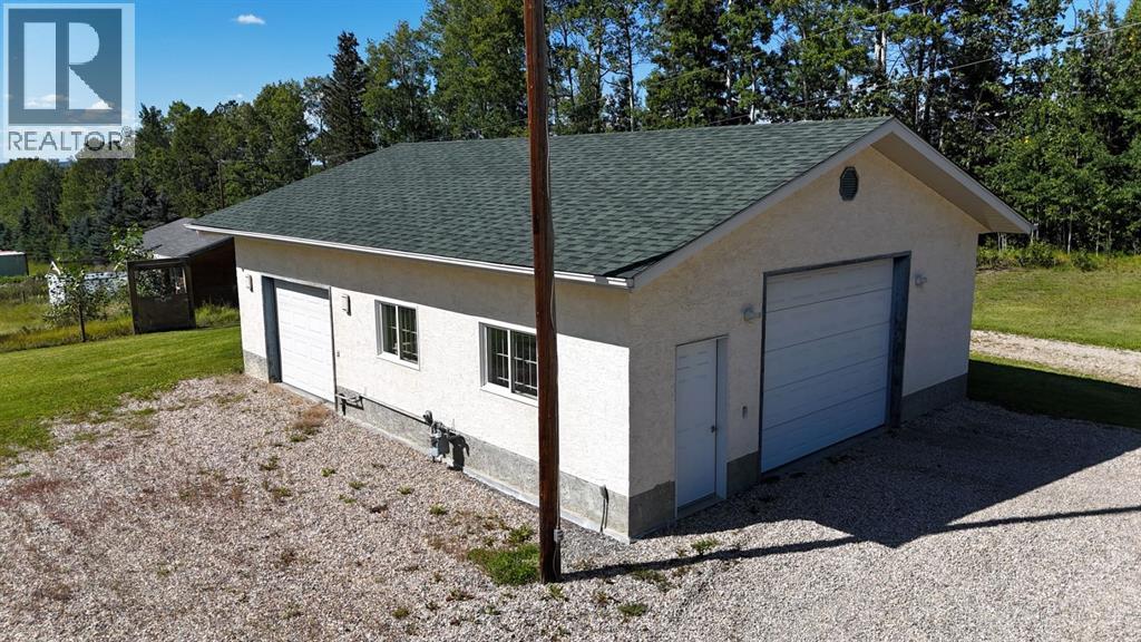 6701 15 Avenue - 13