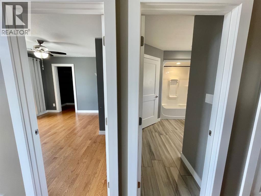 6701 15 Avenue - 33