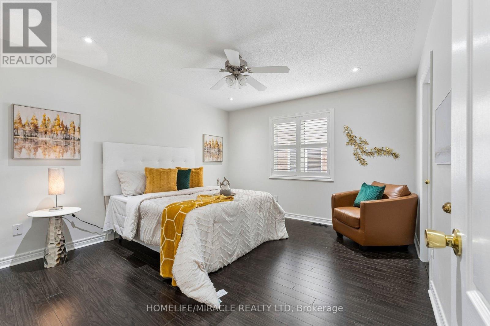 58 DOVEHAVEN CRESCENT - 27