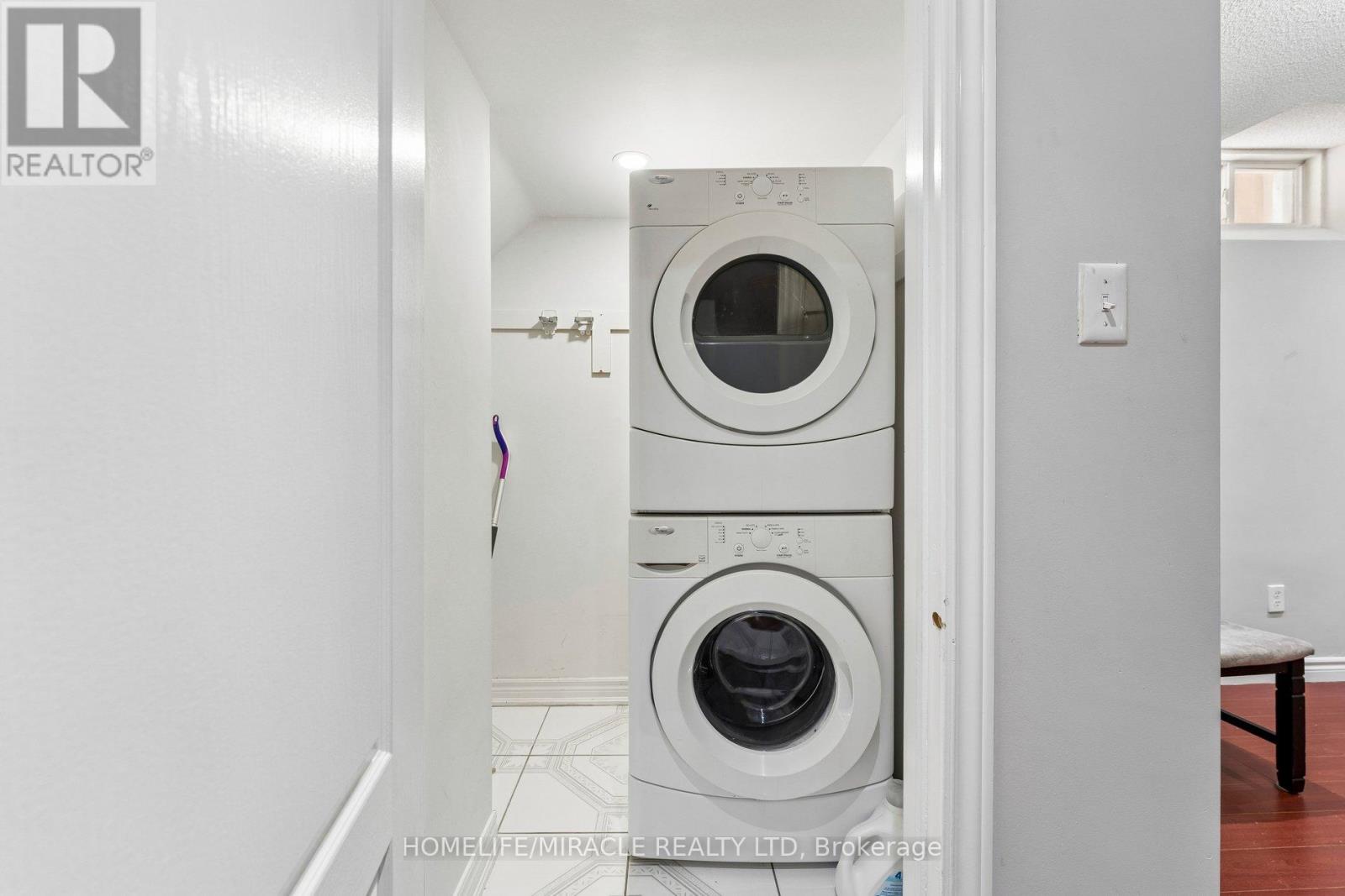 58 DOVEHAVEN CRESCENT - 45